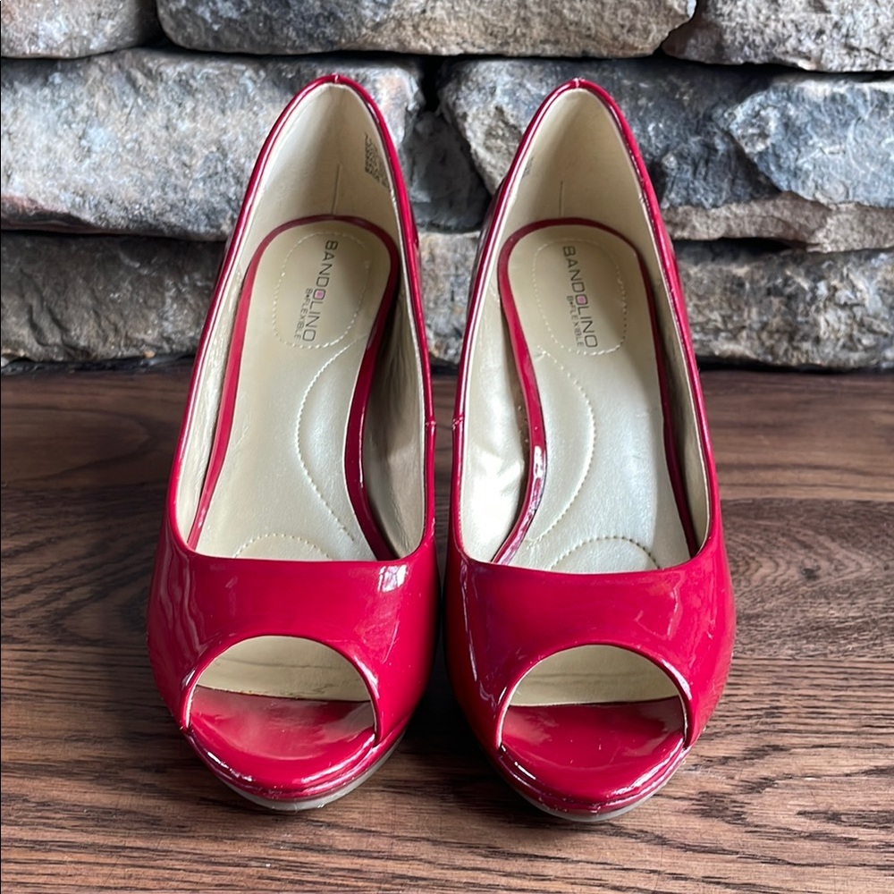Bandolino Super Model Women's Red Peep Toe Heels